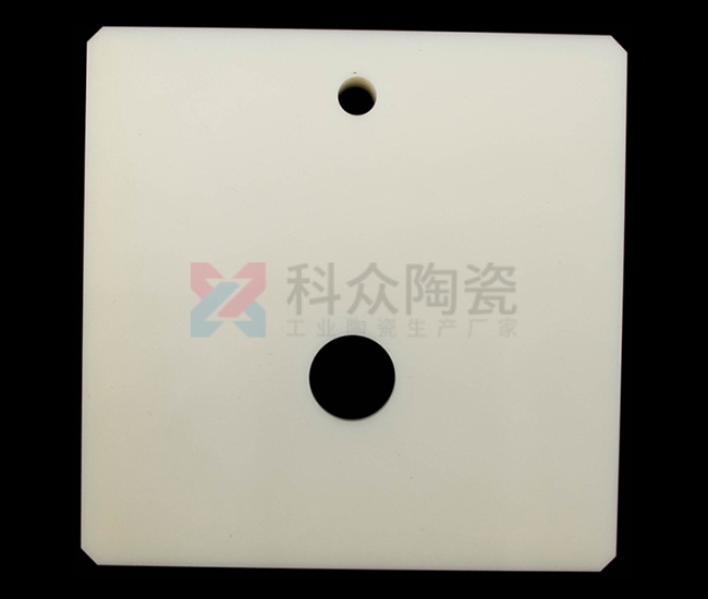 氧化鋁陶瓷件有些什么特點(diǎn)呢？（圖）