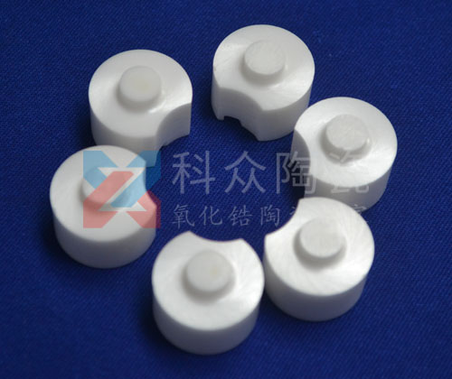 怎樣選擇高質量的氧化鋯陶瓷球？